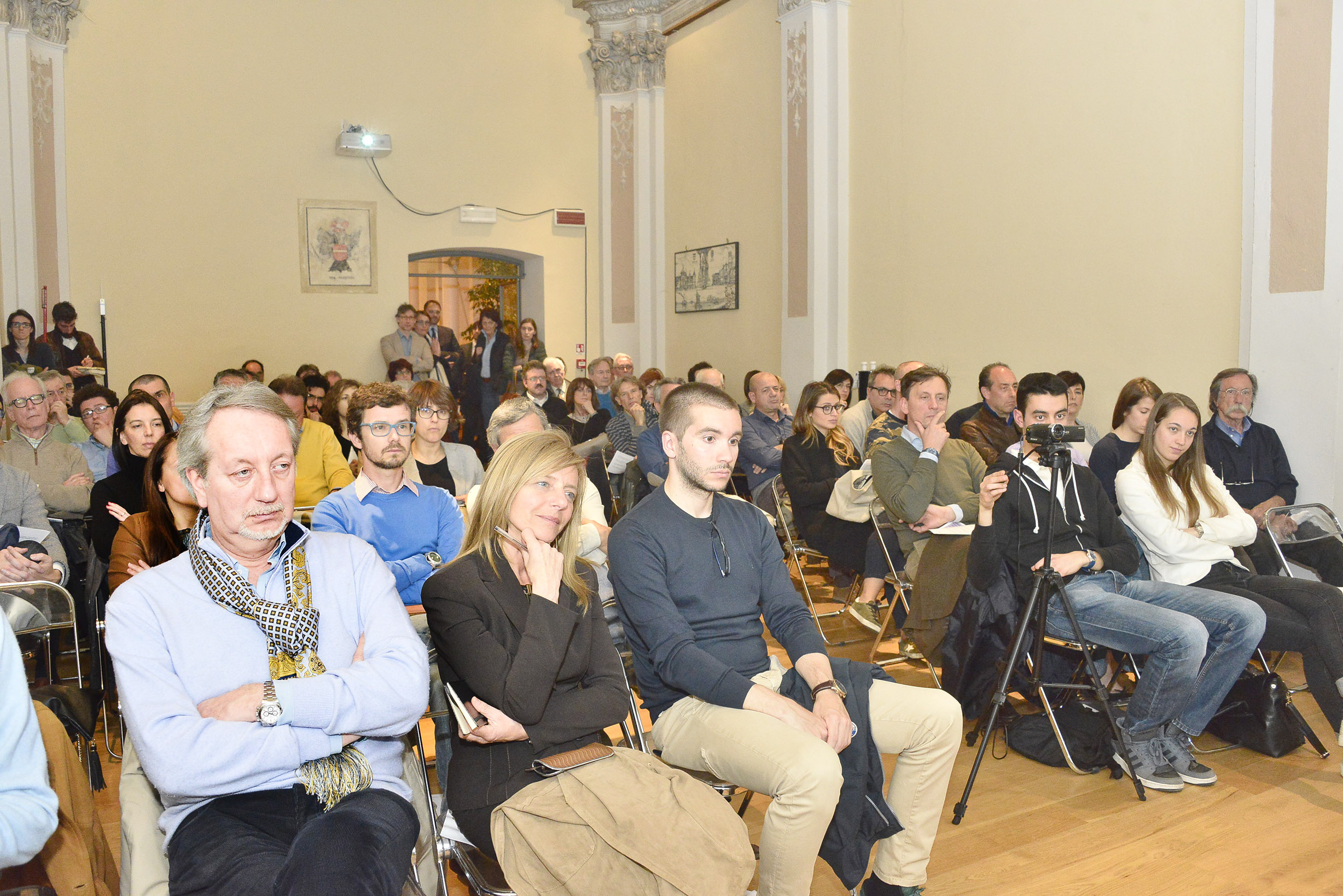 Associazione Lodi Liberale - Presentazione del libro "LibertAi?? e innovazione nella cittAi?? sostenibile" di Stefano Moroni