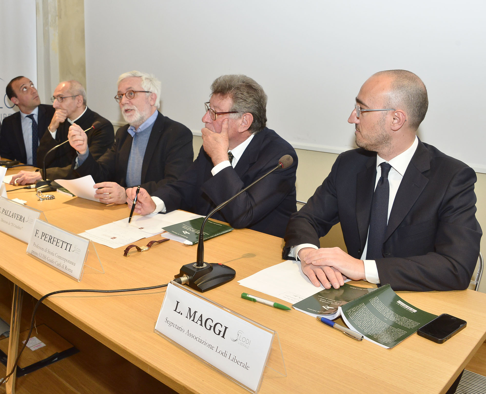 Associazione Lodi Liberale Manifesto La Prima Guerra Mondiale come effetto dello Stato totale Don Beniamino Di Martino, Francesco Perfetti, Ferruccio Pallavera